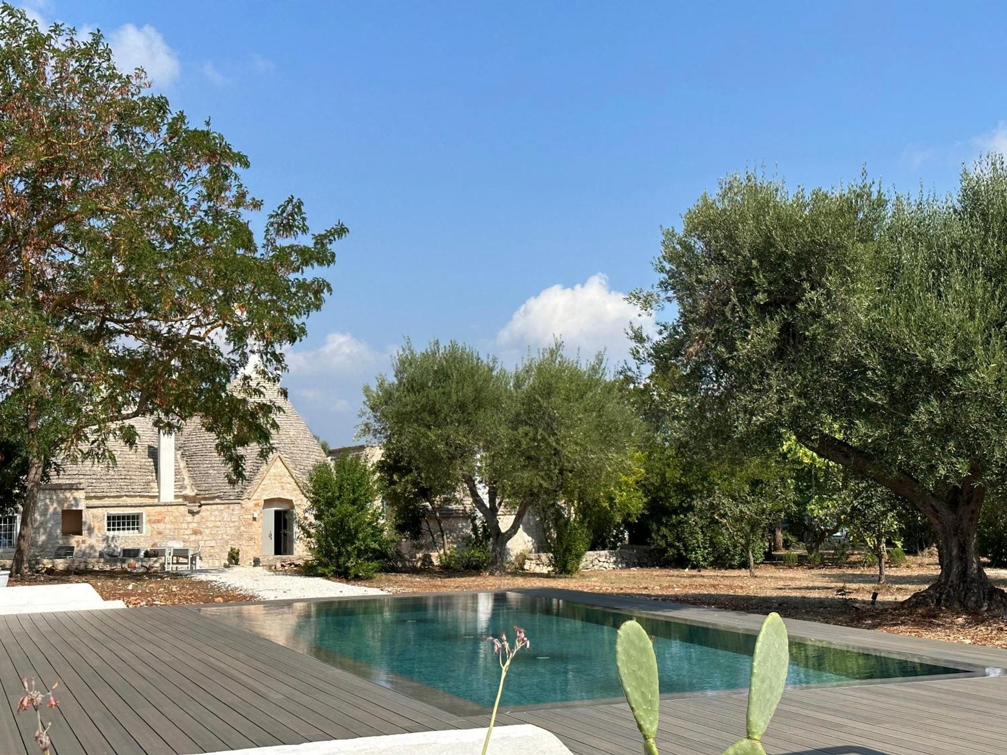 Trullo Claf Villa Ostuni Exterior photo
